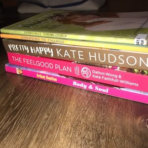 Health and fitness book bundle 📚💪🏻